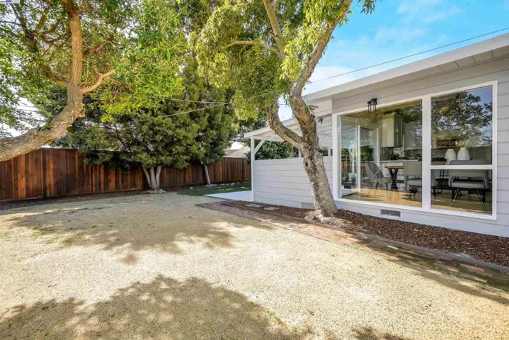 1654 Van Buren St, San Mateo, California 94403