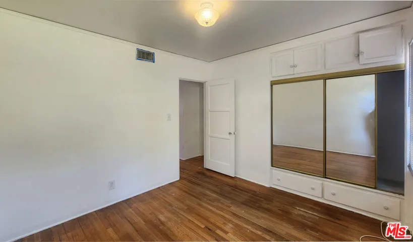 951 N Catalina Street, Burbank, California 91505