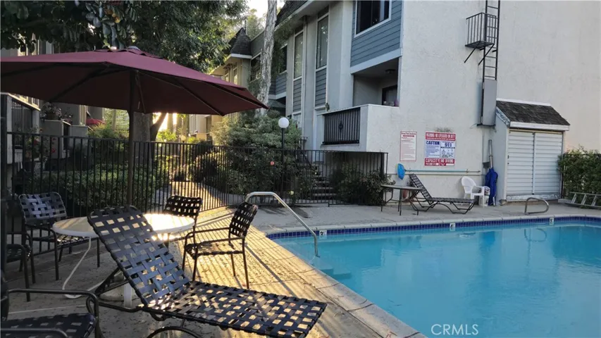9140 Burnet Avenue 2, North Hills, California 91343