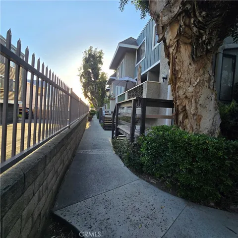 9140 Burnet Avenue 2, North Hills, California 91343