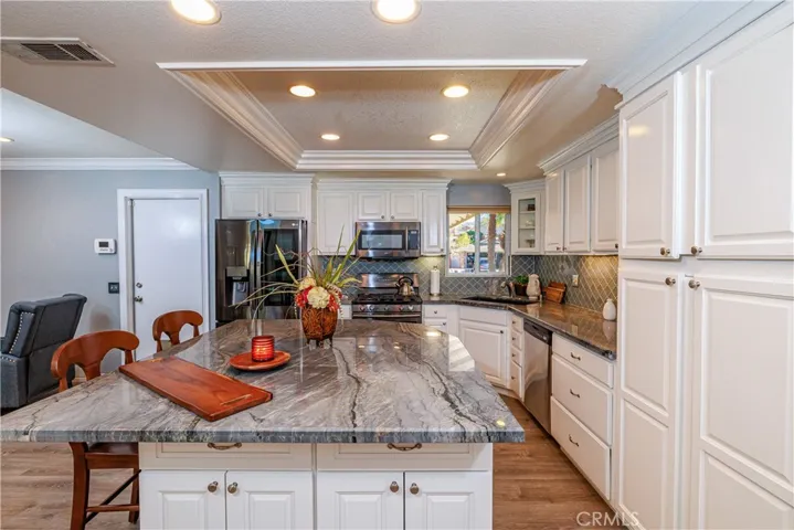 Large Island with Cabinets, Ideal space for creating meals and family cooking and baking!