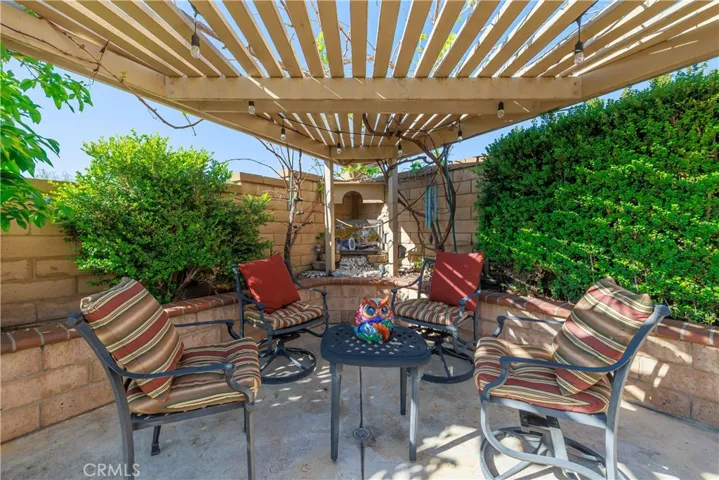 260 S Brookside Court, Anaheim Hills, California 92808