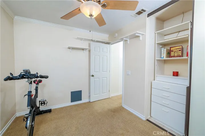 Has a finished closet as well