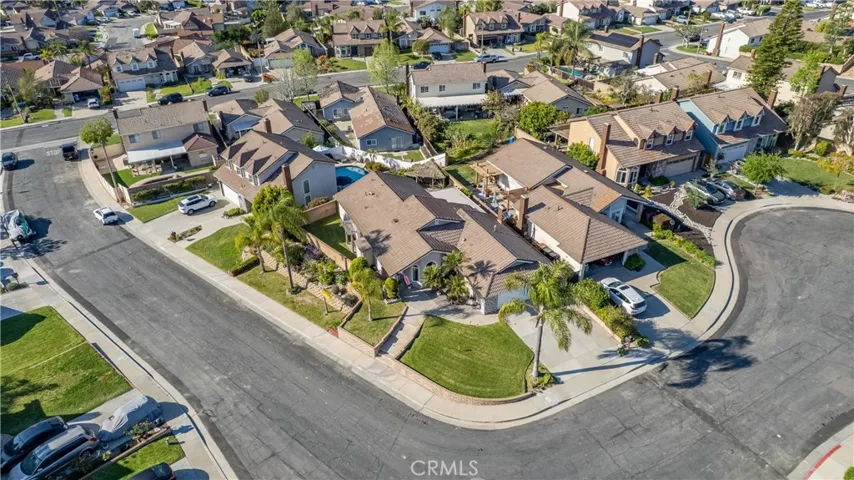 260 S Brookside Court, Anaheim Hills, California 92808