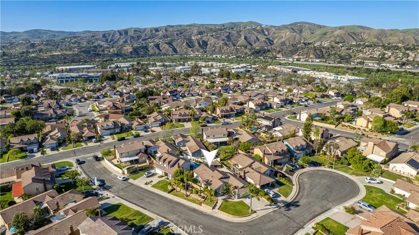 260 S Brookside Court, Anaheim Hills, California 92808