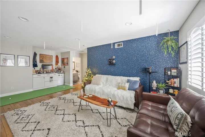 8865 E Wiley Way, Anaheim Hills, California 92808