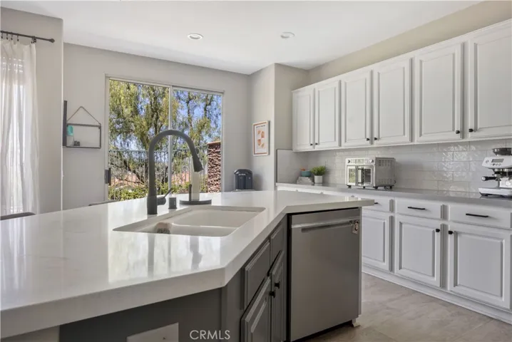 8865 E Wiley Way, Anaheim Hills, California 92808