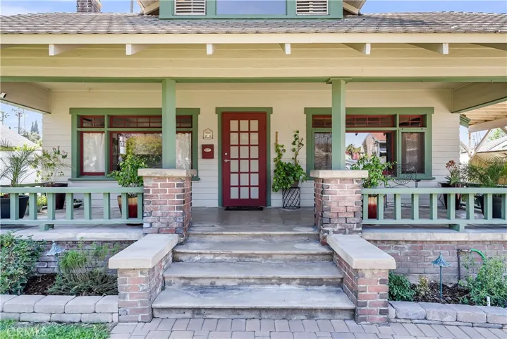 Quintessential front porch