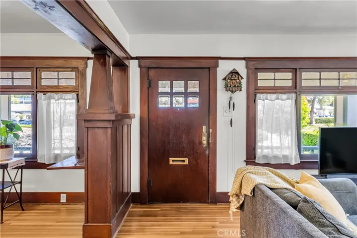 Soak up the magnificence of this unpainted wood in this 1914 Craftsman! Wow!!!