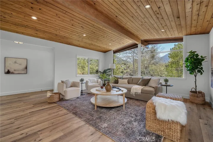 821 Crater Camp Drive, Calabasas, California 91302, 4 Bedrooms Bedrooms, ,4 BathroomsBathrooms,Residential,For Sale,Crater Camp,SR25079288