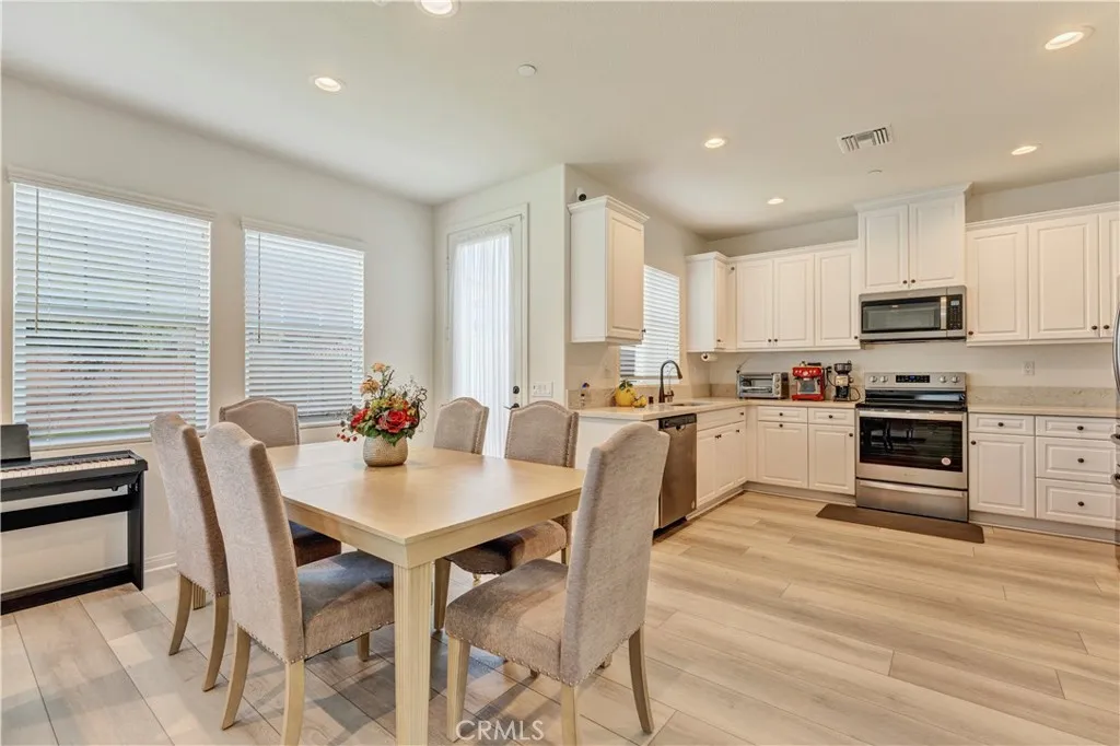 15955 Aventurine Lane, Chino, California 91708 home-pic-3