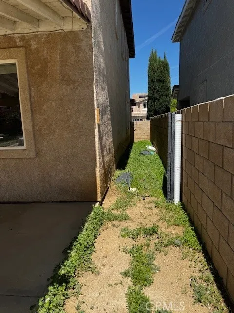 2748 Bouquet Lane, Palmdale, California 93551 home-pic-29