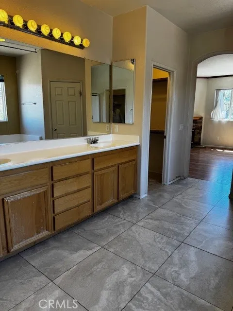 2748 Bouquet Lane, Palmdale, California 93551 home-pic-15