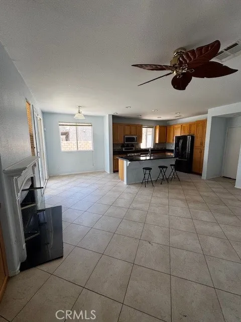 2748 Bouquet Lane, Palmdale, California 93551 home-pic-8