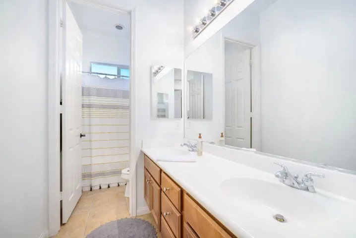 41-web-or-mls-HRParkway_2022_041