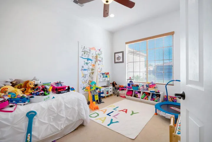 43-web-or-mls-HRParkway_2022_043