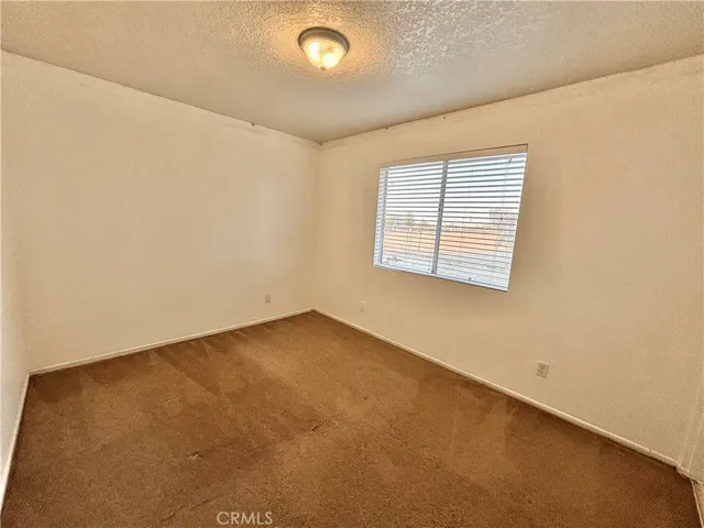 14366 Bambi Ct, Phelan, California 92371