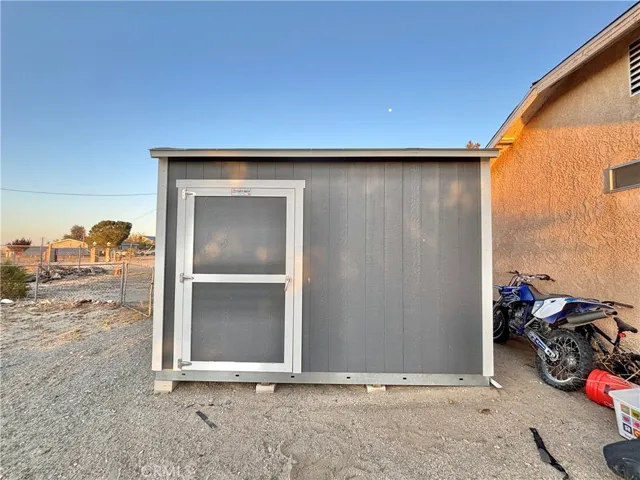 14366 Bambi Ct, Phelan, California 92371