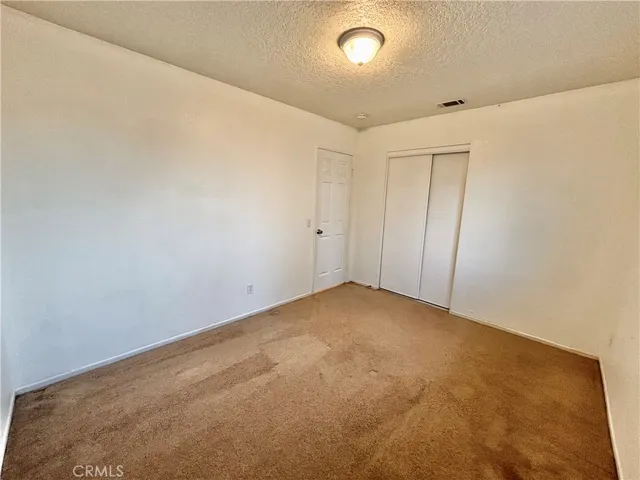 14366 Bambi Ct, Phelan, California 92371