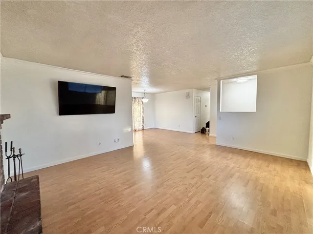 14366 Bambi Ct, Phelan, California 92371