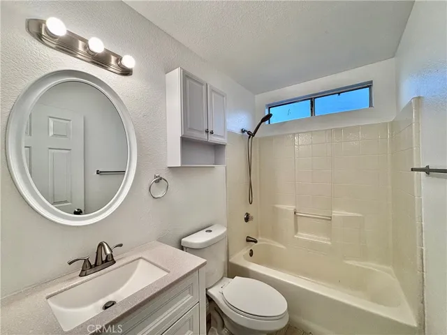 14366 Bambi Ct, Phelan, California 92371