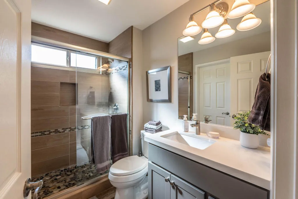 76130 Honeysuckle Drive, Palm Desert, California 92211 home-pic-40