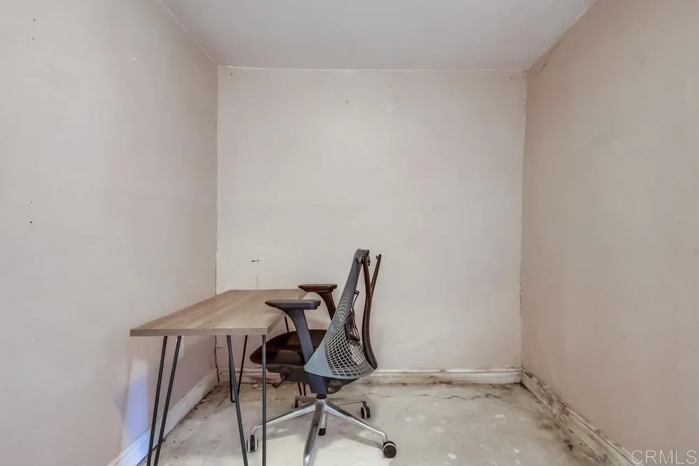 1279 N Hicks Drive, East Los Angeles, California 90063 home-pic-41