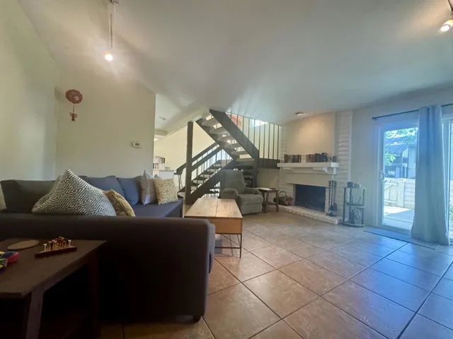 2518 N Tustin 81, Santa Ana, California 92705
