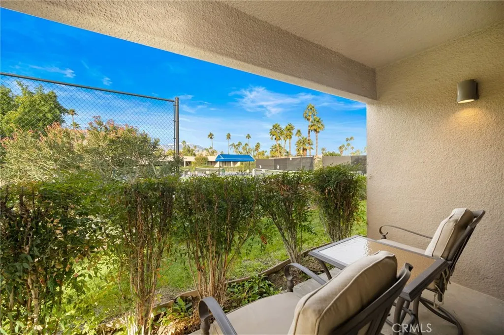73801 Club Circle Drive, Palm Desert, California 92260 home-pic-9