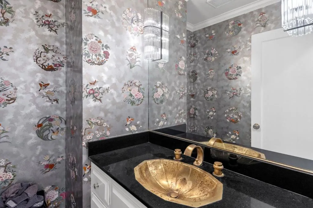Powder Room