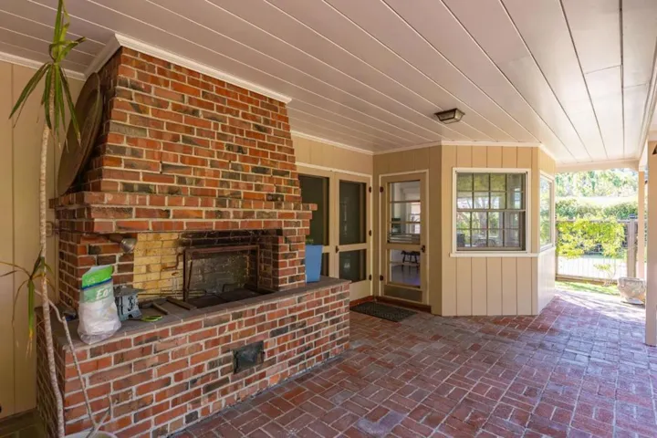 680 Fairway Circle, Hillsborough, California 94010