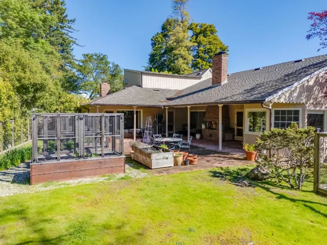 680 Fairway Circle, Hillsborough, California 94010