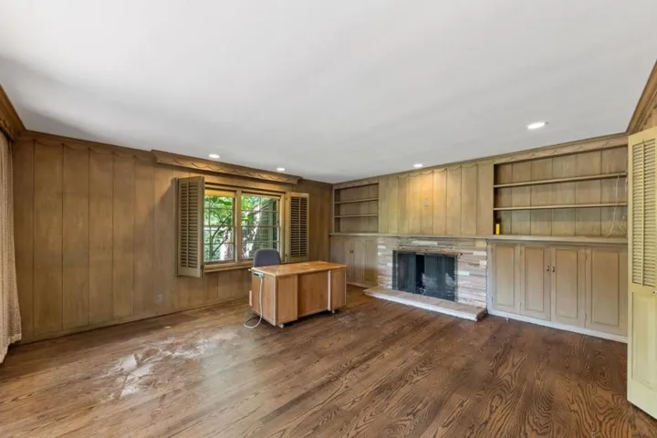 680 Fairway Circle, Hillsborough, California 94010