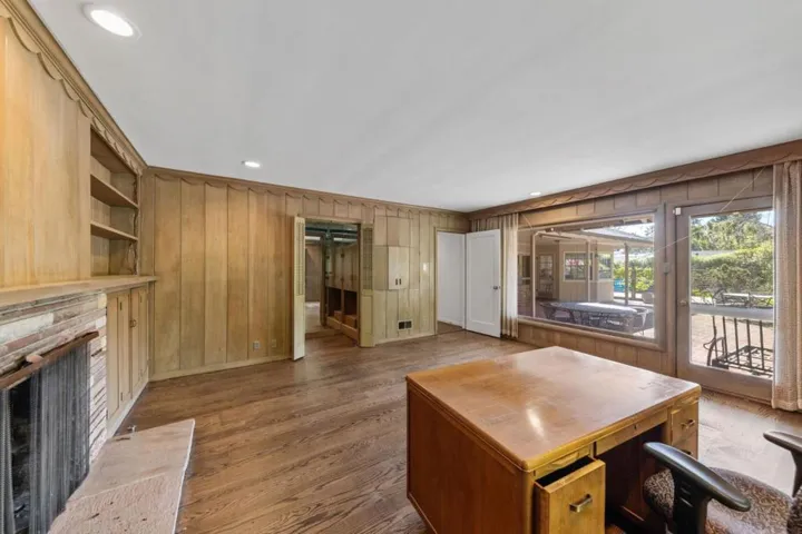 680 Fairway Circle, Hillsborough, California 94010