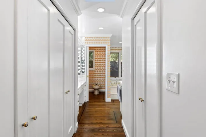 680 Fairway Circle, Hillsborough, California 94010