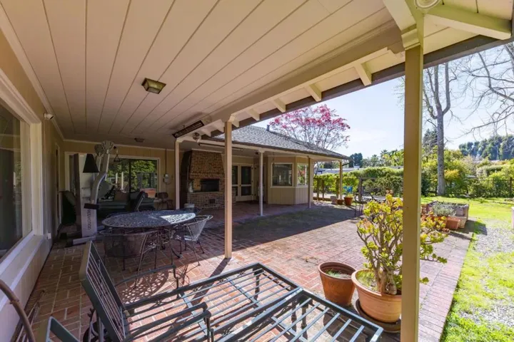 680 Fairway Circle, Hillsborough, California 94010