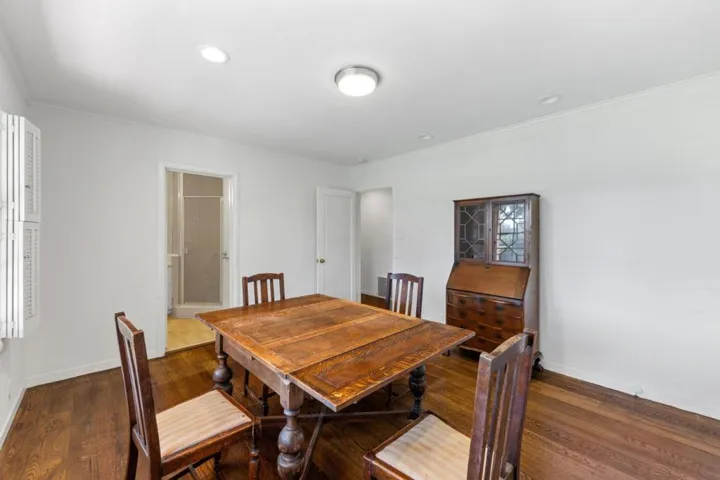 680 Fairway Circle, Hillsborough, California 94010