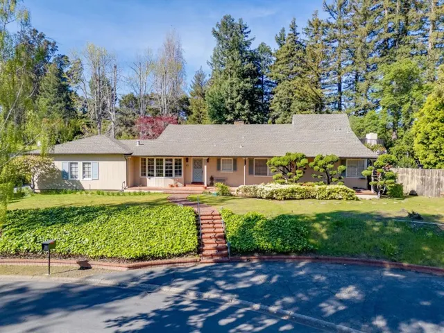 680 Fairway Circle, Hillsborough, California 94010