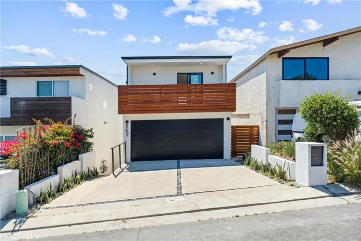 869 Santa Ana Street, Laguna Beach, California 92651