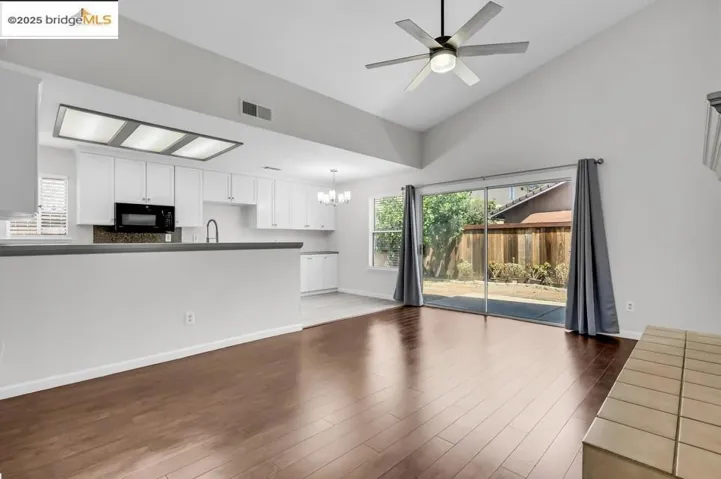 9438 Tuscany Circle, Stockton, California 95207-9999