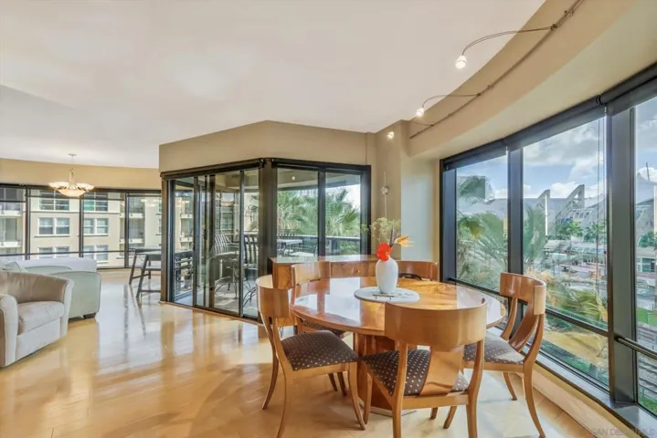 200 Harbor 501, San Diego, California 92101