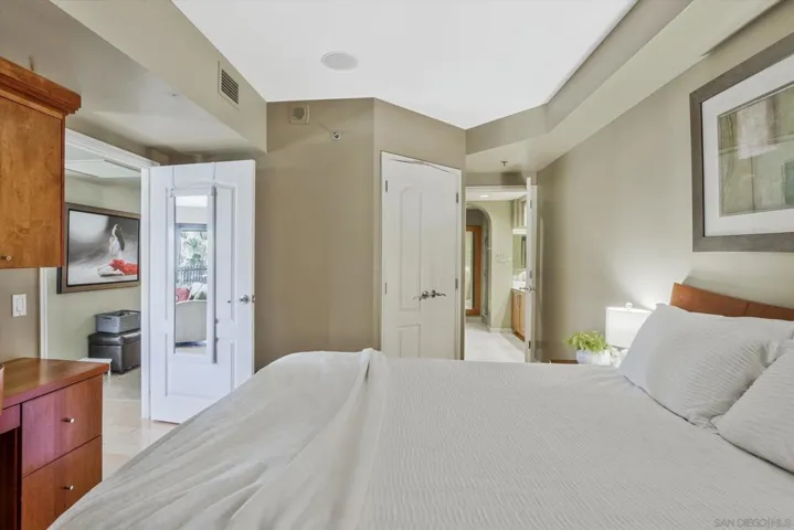 200 Harbor 501, San Diego, California 92101