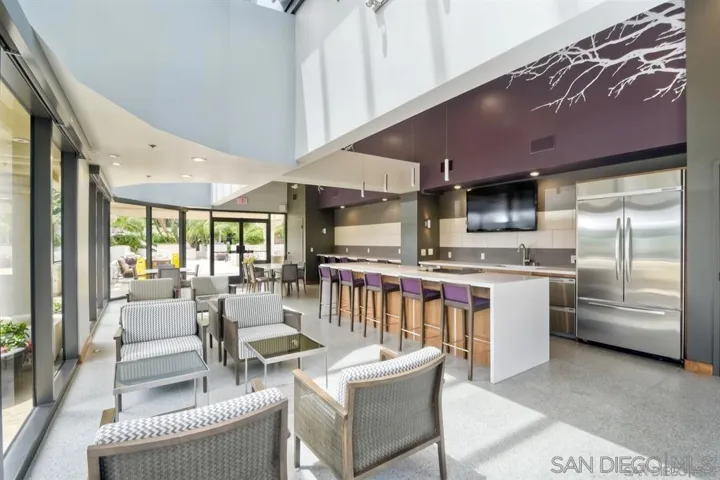 200 Harbor 501, San Diego, California 92101