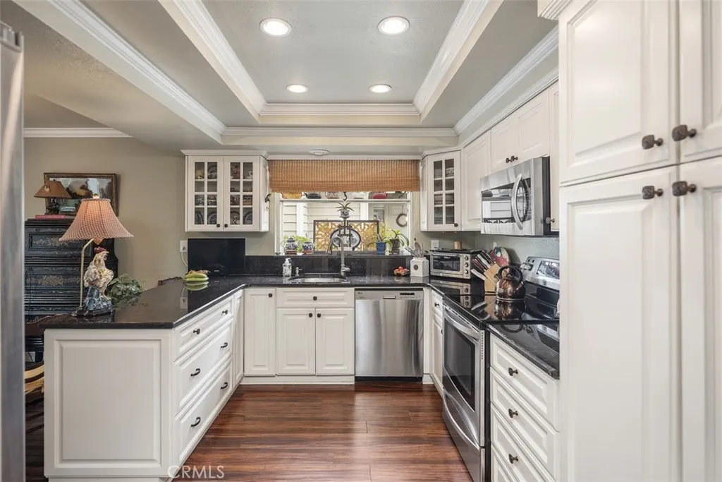 11 New Chardon, Laguna Niguel, California 92677 home-pic-9