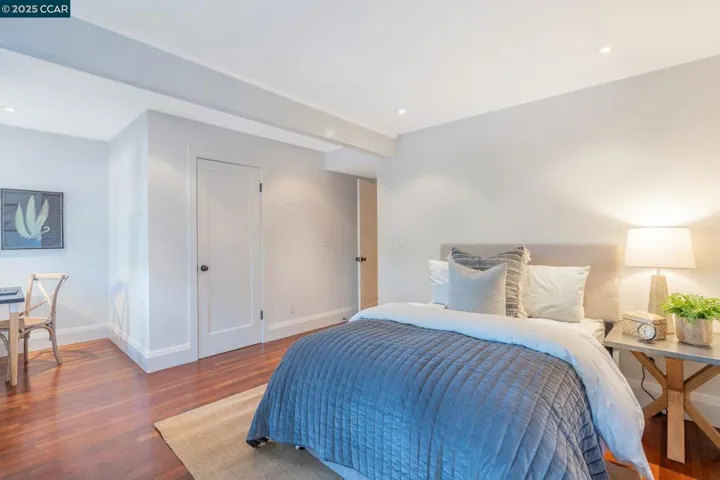 240 Monte Vista Ave, Oakland, California 94611