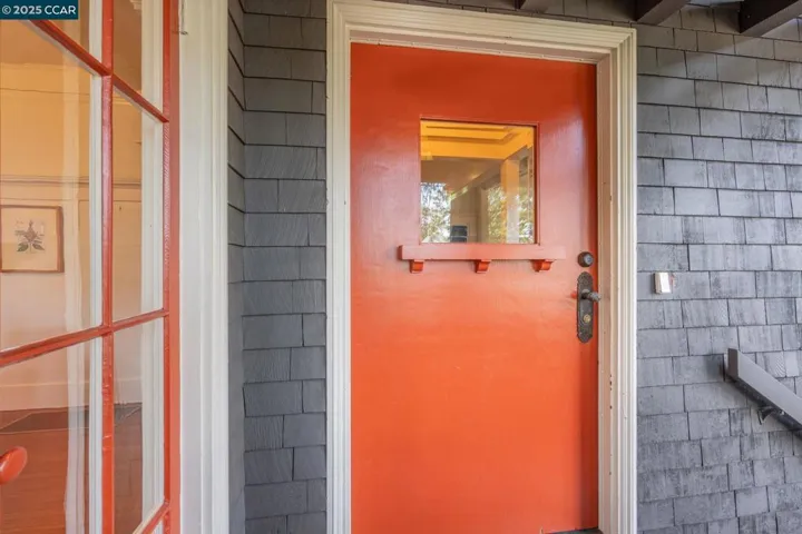 240 Monte Vista Ave, Oakland, California 94611