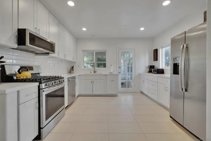 12036 Serena Rd, Lakeside, California 92040