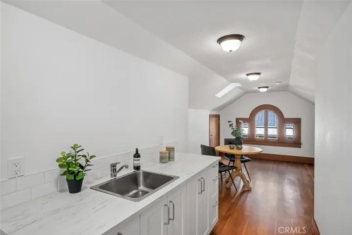 790 Islay Street, San Luis Obispo, California 93401