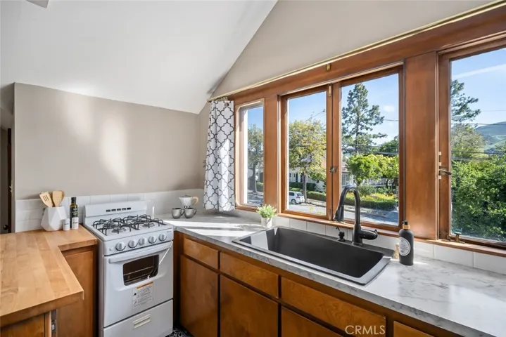 790 Islay Street, San Luis Obispo, California 93401