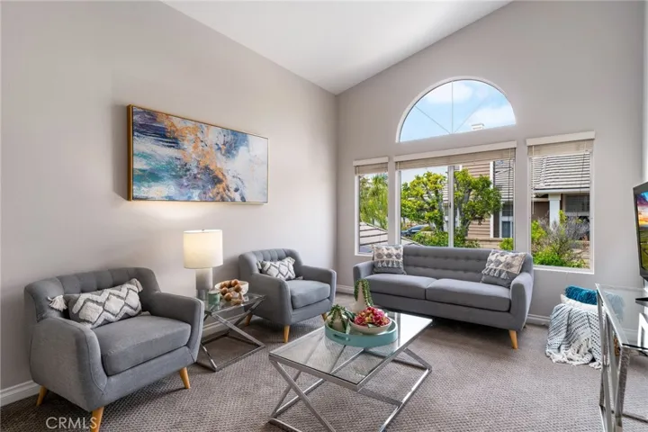 Upstairs, a spacious bonus room offers flexibility for a home office, game room, 6th bedroom, or media space.